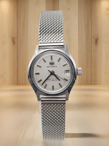 Retro Manual Winding Mechanical Silver Watch Waterproof Commuter Womens Watch Classic Nostalgic Haioou Brand from 90s