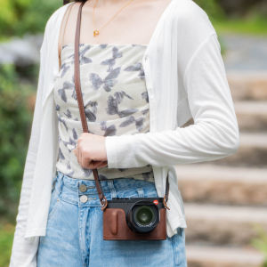 SHELV | Decorative Camera Grip Case for Leica Models Leather Handle Bag