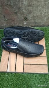 sepatu moccasin sepatu casual pria kulit