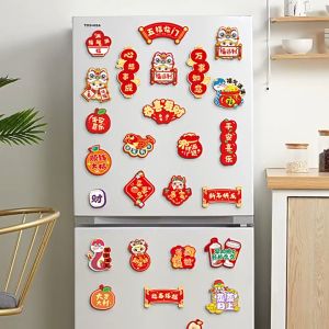 Aksesori Imlek 2025: Dekorasi Shio Ular yang Cantik