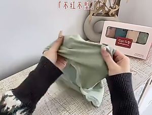 Celana Dalam Seamless Motif Renda Wanita Ukuran Besar Sampai Berat Badan 110 kg