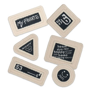 ป้ายตกแต่งตัวอักษรกลมขนาดเล็ก สไตล์แฟชั่น ป้ายผ้า DIY สำหรับซ่อมแซมกางเกงและเสื้อผ้า ป้ายผ้าที่ทำจากผ้าฝ้ายโพลีเอสเตอร์