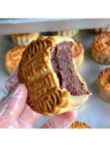 Guangdong Style Traditional Handmade Red Bean Paste Mooncake 1kg