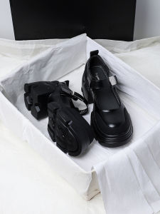 ผู้หญิง Mary Jane รองเท้าส้นสูงรองเท้าไม่มีส้นด้านล่างหนา Rainy Season เรียบหรู รองเท้าแฟชั่นรองเท้าเดี่ยวรอบ Toe พื้นรองเท้ายางสีทึบ