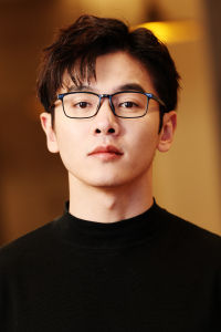 Kính mắt cận thị chống ánh sáng xanh chống mệt mỏi