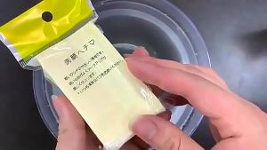 TP98.Lucky พัฟอัดเม็ด ฟองน้ำล้างน้ำ ทำความสะอาดผิวหน้า  แบบใช้แล้วทิ้ง (คละสี)