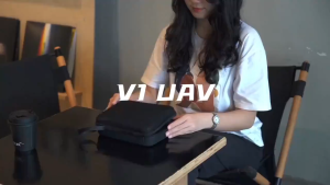 【จัดส่งในกรุงเทพฯ】4K โดรนติดกล้องคู่ โดรนติดกล้อง โดรน การหลีกเลี่ยงสิ่งกีดขวางเรดาร์รอบทิศทาง 360° แกนกันสั่น 4 โดรนบังคับ กลับอัตโนมัติที่ เมตร