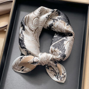 Fashionable Silk Scarf Red Floral Print Luxury Gift Box Bohemian Style Spring Autumn Square Scarf for Women City Product Show