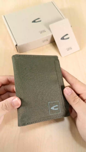 C by camel active Bi Fold Wallet Nylon 8 Card Slots with Detachable Card Holder -Olive VW6802NL6#OLV
