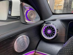 Loại 1: Loa xoay 4D Burmester LED 64 màu – Lắp cột A Mercedes C GLC E S – W205/X253/W213/W222/W223