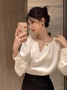 Elegant V-neck Shirt Womens Spring Autumn New Style French High Fashion Commute Fashionable Unique Shirt Lightweight Maturity