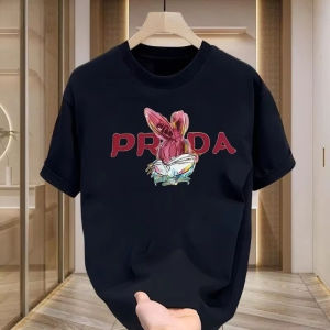 Printed  Cotton Short-sleeved T-shirt A Fashionable Half-sleeved Autumn and Winter Top for  Women