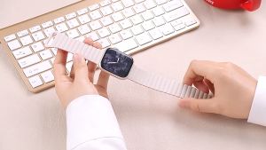 Magnetic Strap For Apple Watch Band 42mm 46mm Silicone Sport Bracelet iWatch Series 10 46mm Wristband Smart Watch Strap