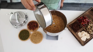 [Hàng Chính Hãng] Máy Xay Bột Khô Ngũ Cốc Tam Thất 4500A - Máy Xay Thuốc Bắc Thảo Dược Có Video Hướng Dẫn
