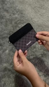 Dompet Kartu ATM 7 Slot & Gantungan Lanyard: Dompet Praktis & Tahan Lama
