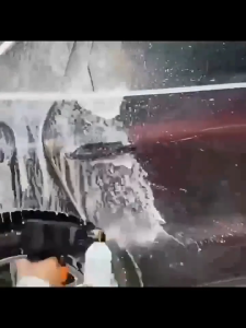 เครื่องฉีดน้ำ 99000W ปืนฉีดน้ำแรงดันสูง ปืนฉีดนำแรงสูง ไร้สาย ปืนฉีดน้ำไรสาย เครื่องฉีดน้ำแรงดันสูงไร้สาย ไฟฟ้าแรงสูง ทำน้ำได้เต็มที่ แบตเตอรี่ 48V