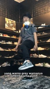 Zeus: Sepatu Pria Style Keren & Empuk