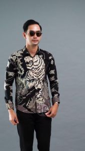 Batik Handara - Tora Hitam Kemeja Pria Furing Erro