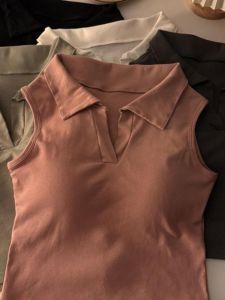 เสื้อกั๊กทรงเข้ารูปสำหรับผู้หญิงไซส์ใหญ่ 300 ปอนด์ คอโปโล พร้อมแผ่นเสริมหน้าอก โชว์หน้าท้อง แฟชั่นฤดูร้อน เสื้อผ้าทำงาน