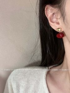 Two-Way Wear Ankley Red Drip Glaze Earrings Womens Fashion 2024 Unique Design Simple Geometric Alloy Ear Studs