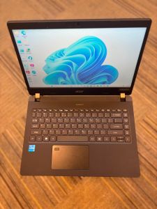 Acer TravelMate P214-53| 8GB RAM| 256 SSD| 14 inch display| bussiness class laptop| External condition 9/10| internal condition 10/10 🔥