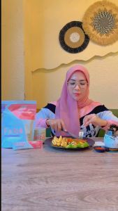 Rebelution Faiba Minuman Serat Anti Aging Diet & Detoks Lemon/Blueberry Grape Pouch(12 x 15gr)