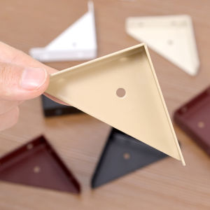 ตู้สแตนเลสเชื่อมต่อมูมเฟอร์นิเจอร์อเนกประสงค์รองรับชั้นวางโครงยึดมูมฉากสามเหลี่ยม ซึ่งเป็นประสบการณ์ประจำตัว