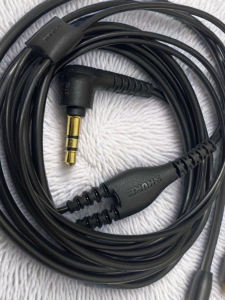 Audio Upgrade Cable for Shure Mmcx Headphones Universal Se535 Se215 UE900 W40 Se425 Se846 Single Crystal Copper 3.5mm Bent Head Interface