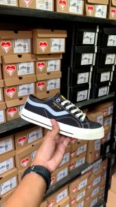 VENTELA Sepatu Ventela New Public Black Natural Made In Indonesia