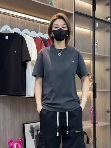 Áo Thun Nam Tay Ngắn Mùa Hè Phong Cách Mới Thời Trang Giản Dị Thanh Lịch Họa Tiết Nhỏ Màu Xám Tay Lửng Thường Ngày Cotton Thoáng Khí