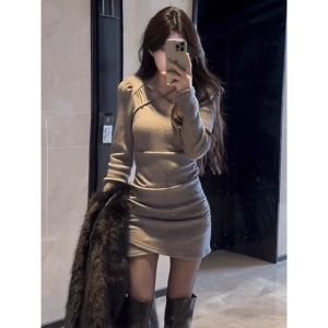 ชุดเดรสกระโปรงสั้นทรงเข้ารูปสไตล์ฝรั่งเศสสำหรับผู้หญิง ฤดูใบไม้ร่วง/ฤดูหนาว เอวสูง กระโปรงทรงเอ ชุดเดรสผู้หญิงแบบสวมหัว