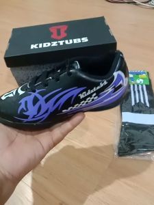 KIDZTUBS Sepatu Futsal Anak Paket Komplit Sepatu Futsal Tas Skin Deker Kaos Kaki Usia 6-10 Tahun Size 28 29 30 31 32 33 34 35 36 37 KDZ1147011625