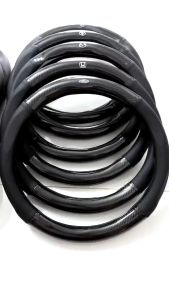 Bọc vô lăng ô tô vân carbon đính logo các hãng xe - Chống trượt không gây mùi sang trọng...