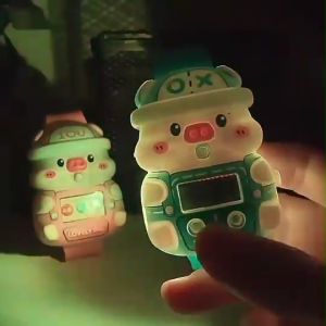 เล่นเด็ก นาฬฺิกาเด็ก สีสวยมี2แบบ เลือกใช้เพื่อให้เด็กๆดูเวลา