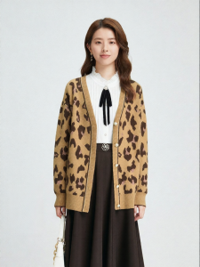 Koradior | Fall 100 Wool Rose Petal Leopard Print Fashion Cardigan