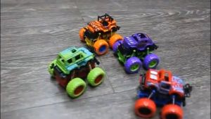 Mainan Mobil Anak Monster Zap Jip Off Road 4 Drive 360 Derajat Monster Zap Mainan Mobil Jip anak Off Road 4 Drive Inertial Bigfoot Mainan Mobil Anak Monster Zap Jip Off Road 4 Drive Inertial Bigfoot MONSTER ZAP MAINAN MOBIL JIP ANAK OFF ROAD 4 DRIVE INERT