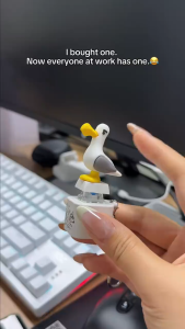 Seagull Keychain Toy Interactive Sound USB-C Rechargeable Lightweight Portable Cute Design Press Glow Hear "MINE"