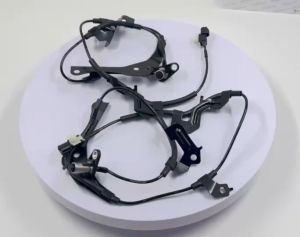 สายเซ็นเซอร์หน้า ABS Mitsubishi L200 / Mitsubishi Triton 4WD 2016 #4670B005-FL / 4670B006-FR