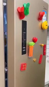 UMI 1pcs Refrigerator Storage Partition Board Plastic Divider Storage Splint Fridge Kitchen DIY Bottle Can Shelf Organizer 分隔神器