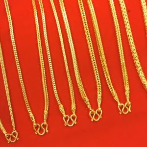 สร้อยคอลายสี่เสาเหลี่ยม หนัก2สลึง1235บาท ยาว 20-24นิ้ว สีทอง ทองชุบ ทองปลอม ใส่แทนทองแท้ได้ ใส่ได้ทุกโอกาส ใส่อาบน้ำได้