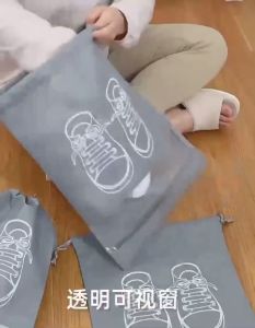 Portable Tote Drawstring Bag: A Non-Woven Waterproof Solution for Shoe Storage