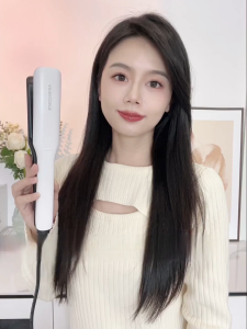 ผมประสบการณ์ยืด อากิระญี่ปุ่น รีดผมแบบ ม้วนลอนไอออนลบตรง แผ่นเหล็ก แบนมืออาชีพ ยอดประสิทธิภาพสำหรับจัดแต่งทรงผม