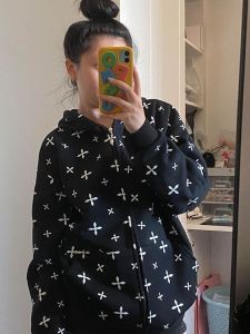 เสื้อสเวตเตอร์คาร์ดิแกนแขนยาวมีฮู้ดสไตล์อเมริกันสำหรับผู้หญิง ฤดูใบไม้ร่วง 2025 แฟชั่นใหม่ แขนยาว ปกติ ปกติ