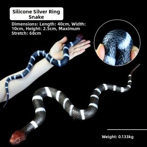 Stress Relief Glow-in-the-Dark Salamander Model Toy