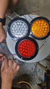 ไฟท้าย วงกลม LED แดง ส้ม ขาว ขนาด 4 นิ้ว ใช้ได้ทั้ง 12v 24v PHY-18 ไฟท้ายรถบรรทุก รถกระบะ