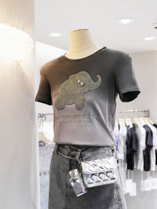 เสื้อยืดคอกลมแขนสั้นทรงสลิมฟิตสำหรับผู้หญิง ทรงเข้ารูป เสื้อผ้าทำงานฤดูร้อน ลายดอกไม้ ผ้าฝ้ายผสมโพลีเอสเตอร์