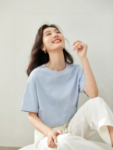 Vimly | Áo Thun Bông Thiết Kế Rộng Có Thêu