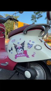 Stiker Sepeda 2d Sanrio Stiker Kuromi Stiker Motor Stiker Mobil Sticker Jumbo Serbaguna Hologram Gliter