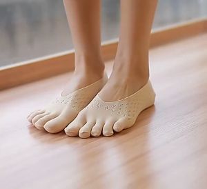 Five Fingers Toe Socks Invisible Mesh Ankle Socks Thin Split Toe Socks Velvet Heel Silicone Boat Socks High Quality