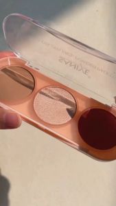 SANIYE Blush Glitter Highlighter Palette Contour Eyeshadow Palette Long Lasting & Waterproof E0358